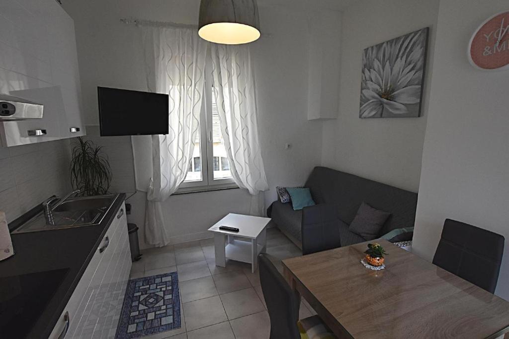 Gita In The Center Of Zadar Apartment Exterior photo
